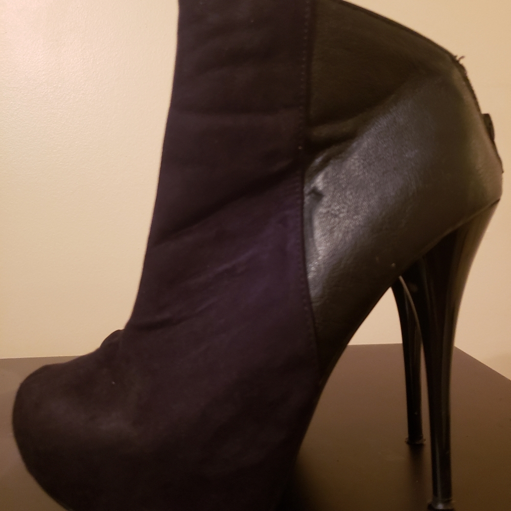 Shi platform Booties